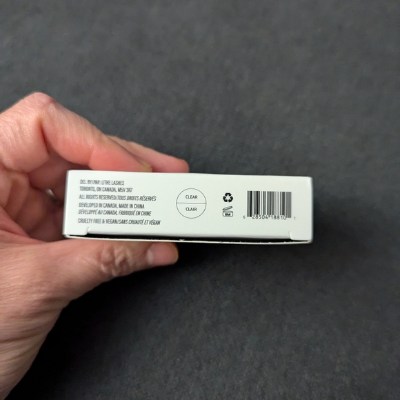 Lithe Beauty UHD Brow Sculpt - Picture 4 of 5